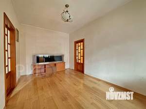 2-к квартира, вторичка, 42м2, 2/2 этаж