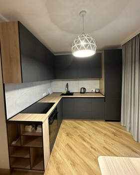 2-к квартира, вторичка, 56м2, 3/8 этаж