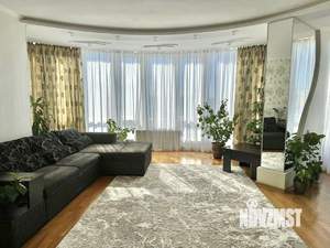 2-к квартира, вторичка, 90м2, 11/11 этаж