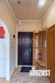 2-к квартира, вторичка, 33м2, 3/3 этаж