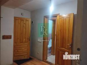 3-к квартира, вторичка, 100м2, 1/5 этаж