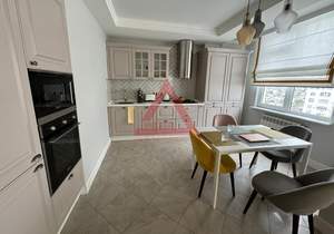 4-к квартира, вторичка, 116м2, 9/10 этаж