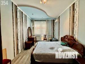 4-к квартира, вторичка, 165м2, 1/3 этаж
