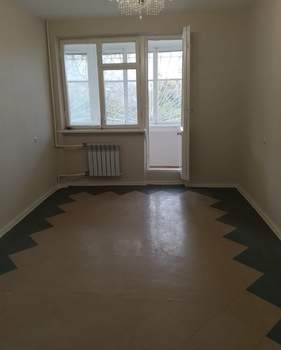 3-к квартира, вторичка, 60м2, 1/5 этаж