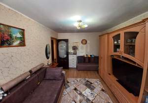 2-к квартира, вторичка, 43м2, 1/5 этаж