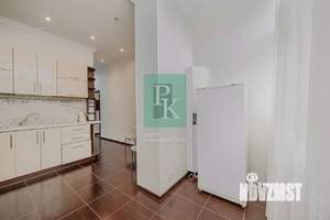 1-к квартира, вторичка, 43м2, 1/6 этаж