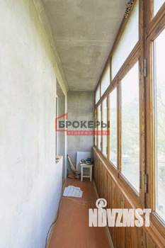2-к квартира, вторичка, 60м2, 1/5 этаж
