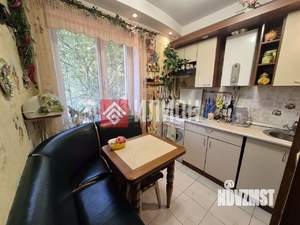 2-к квартира, вторичка, 40м2, 1/5 этаж