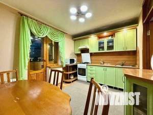 2-к квартира, вторичка, 55м2, 3/5 этаж