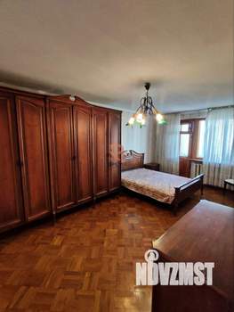 3-к квартира, вторичка, 70м2, 3/5 этаж
