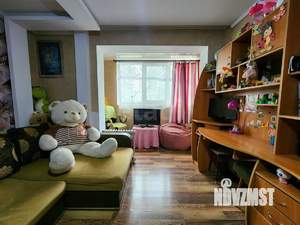 3-к квартира, вторичка, 63м2, 1/10 этаж