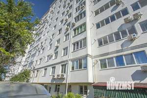1-к квартира, вторичка, 52м2, 1/10 этаж