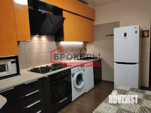 2-к квартира, вторичка, 74м2, 1/10 этаж