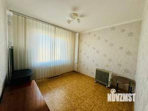 3-к квартира, вторичка, 74м2, 8/9 этаж