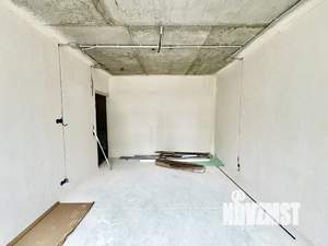 2-к квартира, вторичка, 58м2, 1/9 этаж