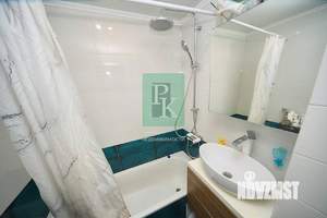 3-к квартира, вторичка, 71м2, 1/5 этаж