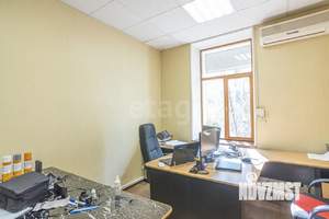 3-к квартира, вторичка, 57м2, 1/1 этаж