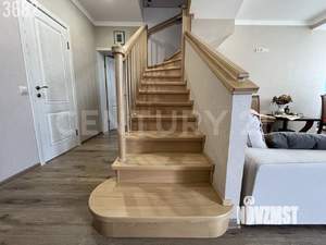 2-к квартира, вторичка, 100м2, 9/10 этаж