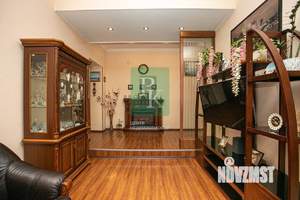 4-к квартира, вторичка, 110м2, 3/5 этаж