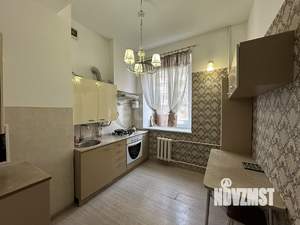 3-к квартира, вторичка, 68м2, 1/3 этаж