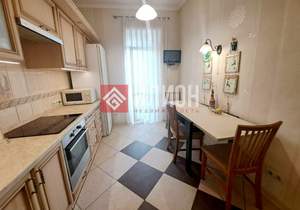 2-к квартира, вторичка, 67м2, 8/16 этаж