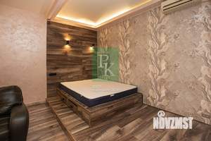 2-к квартира, вторичка, 72м2, 1/6 этаж