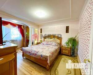 2-к квартира, вторичка, 64м2, 1/10 этаж