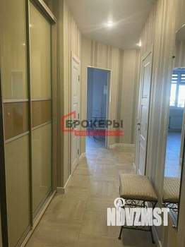 2-к квартира, вторичка, 54м2, 1/9 этаж
