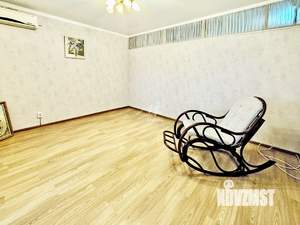 2-к квартира, вторичка, 80м2, 3/10 этаж