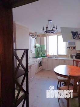 3-к квартира, вторичка, 87м2, 2/5 этаж