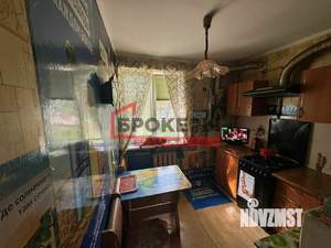 2-к квартира, вторичка, 43м2, 1/5 этаж