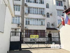 4-к квартира, вторичка, 169м2, 2/6 этаж