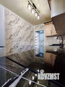 2-к квартира, вторичка, 42м2, 4/5 этаж