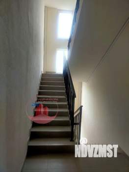 Студия квартира, вторичка, 35м2, 1/4 этаж