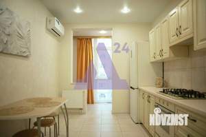 1-к квартира, вторичка, 42м2, 4/8 этаж