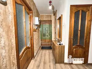 3-к квартира, вторичка, 61м2, 2/5 этаж