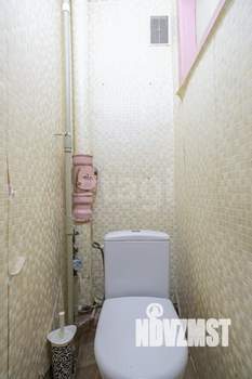 2-к квартира, вторичка, 45м2, 1/4 этаж