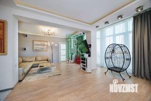 3-к квартира, вторичка, 191м2, 4/5 этаж