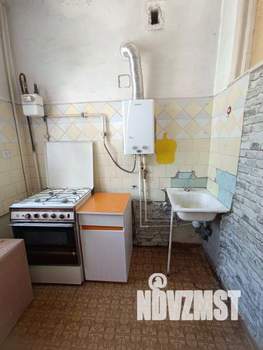 3-к квартира, вторичка, 60м2, 2/2 этаж