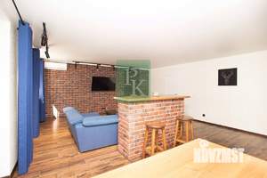 2-к квартира, вторичка, 57м2, 1/5 этаж