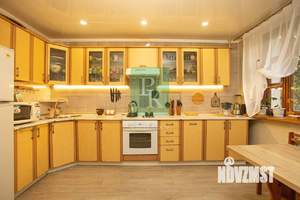 4-к квартира, вторичка, 122м2, 1/5 этаж