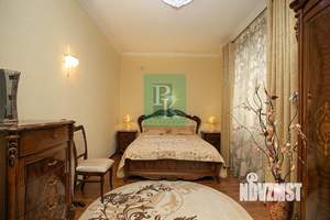 4-к квартира, вторичка, 110м2, 3/5 этаж