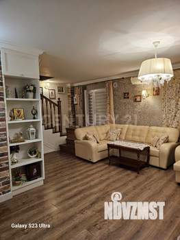 4-к квартира, вторичка, 150м2, 1/5 этаж