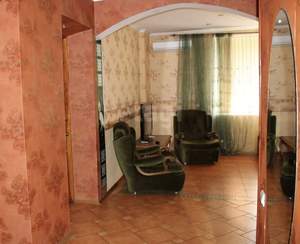 3-к квартира, вторичка, 74м2, 1/4 этаж