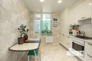 2-к квартира, вторичка, 66м2, 3/10 этаж