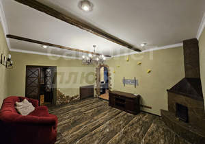 3-к квартира, вторичка, 86м2, 1/2 этаж