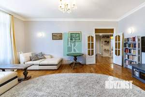 4-к квартира, вторичка, 165м2, 5/6 этаж