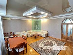 4-к квартира, вторичка, 131м2, 5/6 этаж