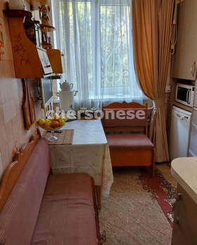 2-к квартира, вторичка, 43м2, 1/5 этаж
