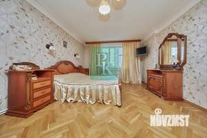 5-к квартира, вторичка, 144м2, 2/5 этаж
